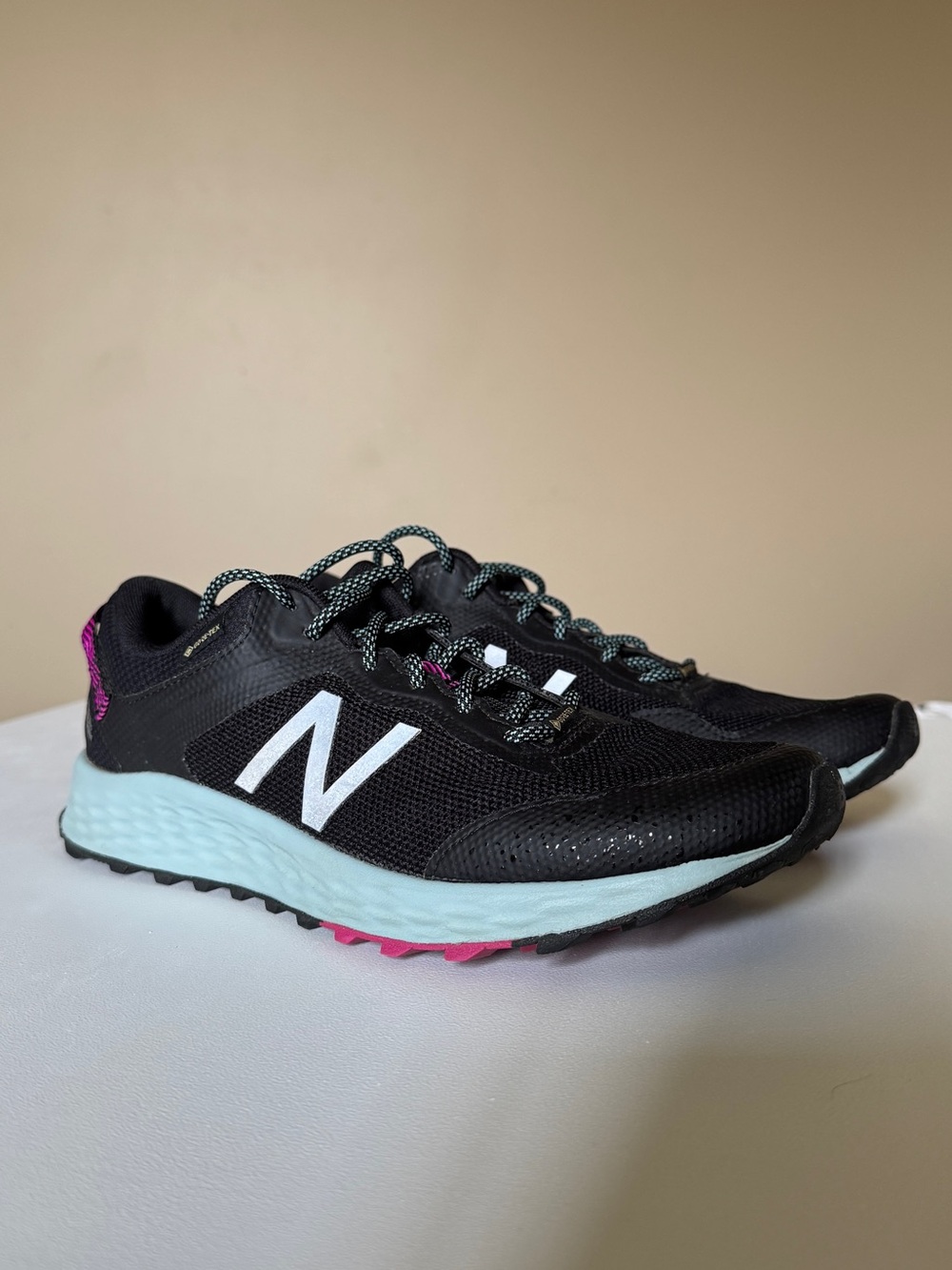New Balance Fresh Foam Arishi Women Trail Running Shoes Gore-Tex, Size: 10